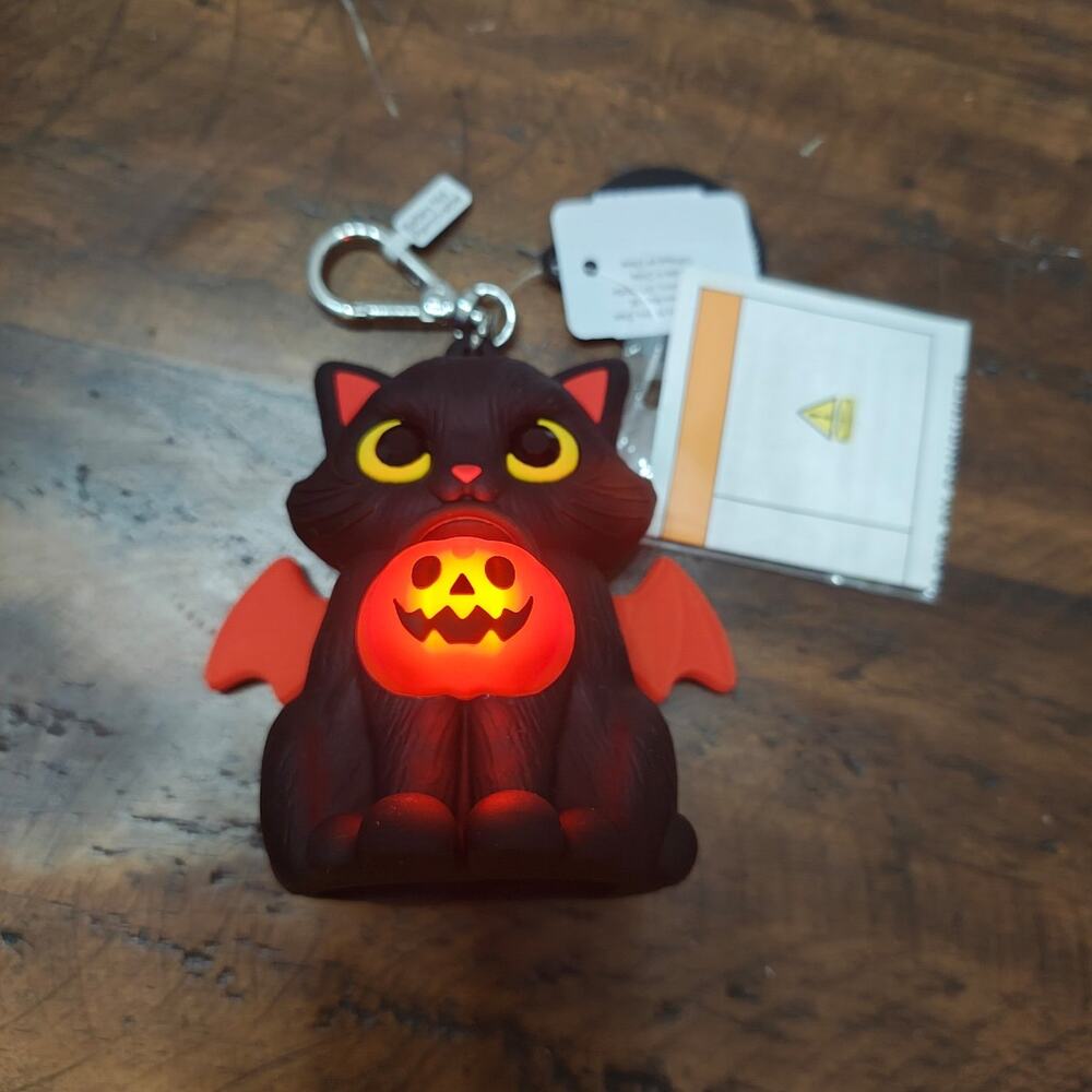 NWT Bath & Body Works Halloween Light-Up Spooky Kitty PocketBac Holder - Picture 2 of 2